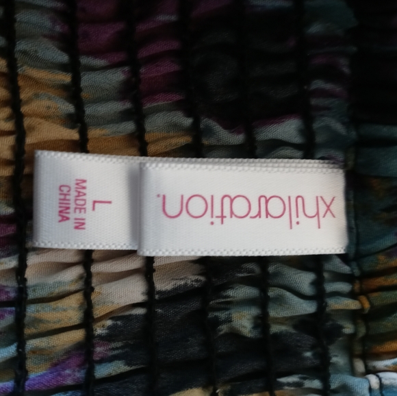 Xhilaration top - Picture 3 of 3